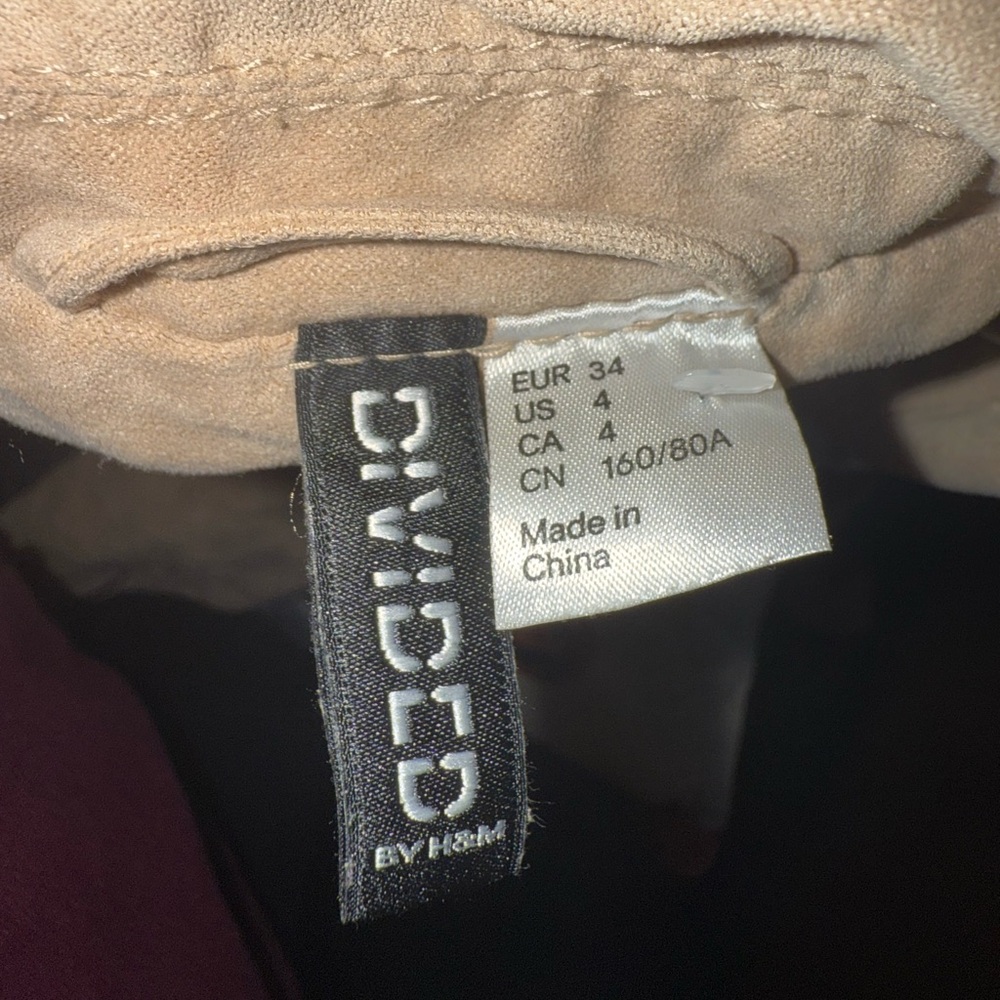 Divided‎ Beige Jacket by H&M - Picture 7 of 7